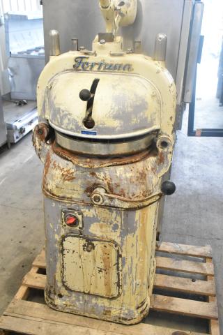 Fortuna Metal Commercial Floor Style Dough Divider. - Item #1196370