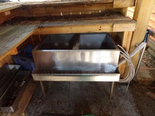 Ice Well with Bottle Tray - Item #1199254