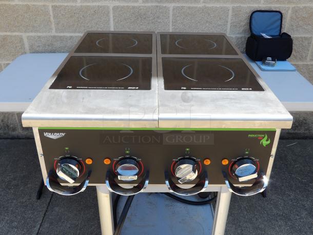 Vollrath 924 HIMC stainless steel 4-burner induction range, electric, commercial countertop, 208/240V, 1 phase, pristine condition.