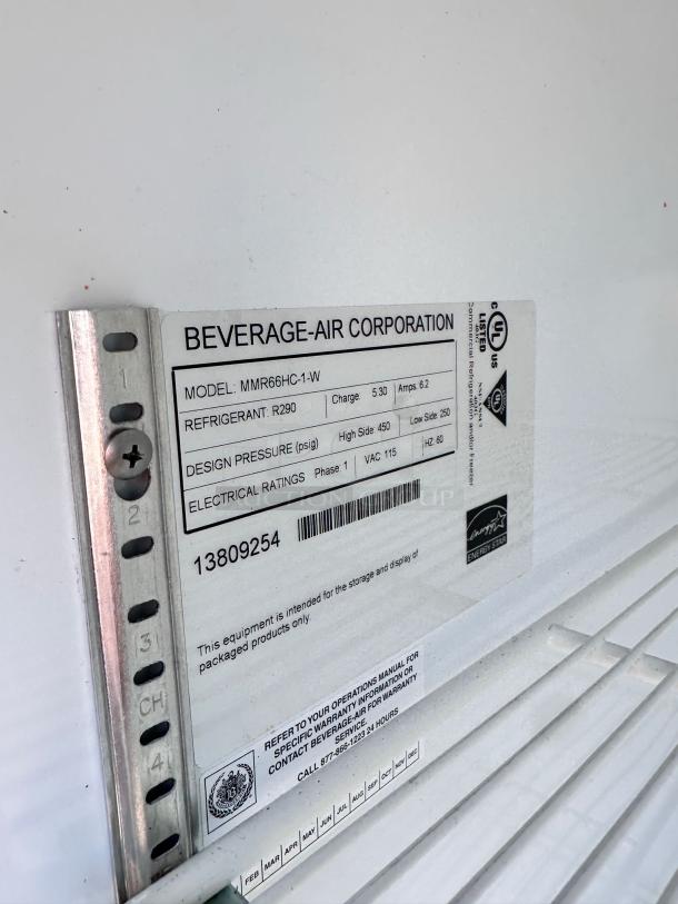 Beverage-Air MMR66HC-1-W label, showing model details, refrigerant R290, and electrical ratings, item in excellent condition.