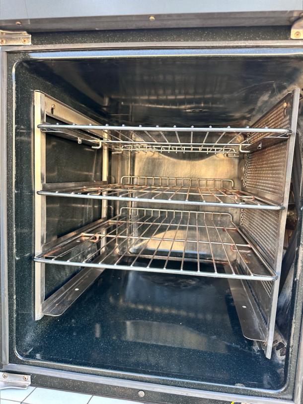 Moffat Turbofan E32MS double deck convection oven, excellent condition, 208V, fully tested, interior view showing racks.