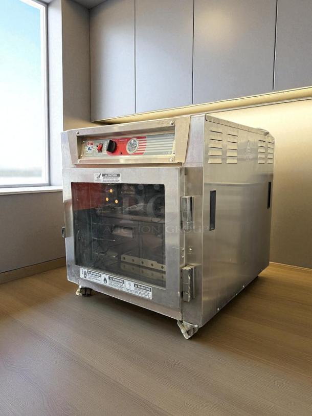 Metro C5 Heated Holding Cabinet, Model C563L-SFC-UA, 120V, NSF Certified, excellent condition, fully tested and working.