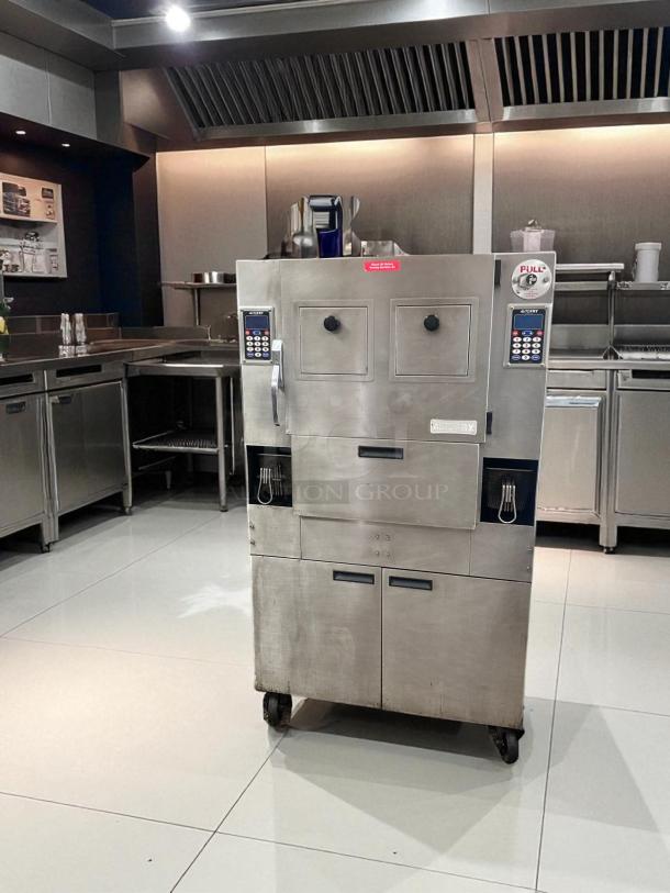 AutoFry MTI-40E ventless electric fryer in outstanding condition. Double-basket, 240V, fully tested, working.