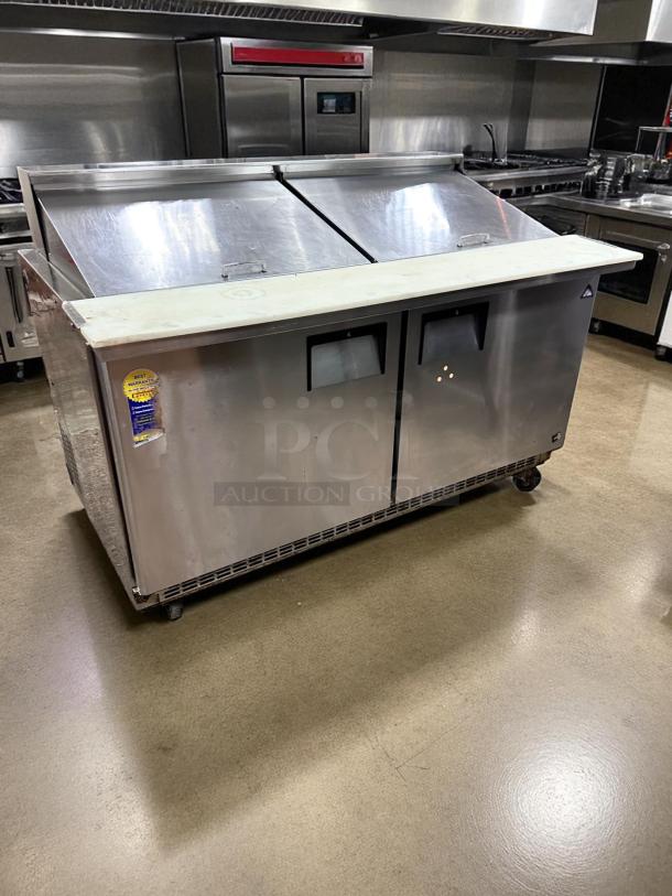 Everest EPBWR2 2-door refrigerated prep table in stainless steel, top-tier condition, tested and working, 115V.