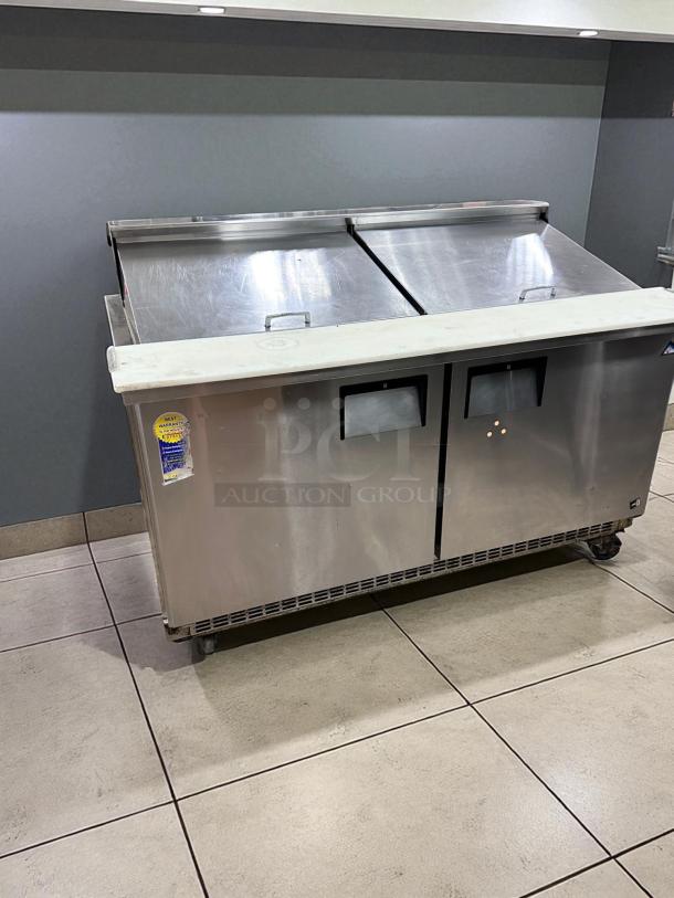 Everest EPBWR2 2-Door Refrigerated Sandwich/Salad Prep Table, 115V, top-tier condition, fully tested and working.