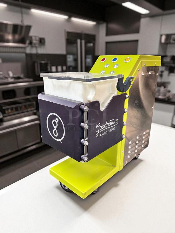 Goodnature CT7 Cold Press Juicer, superb condition, 115V, fully tested. Features include durable build and control panel.