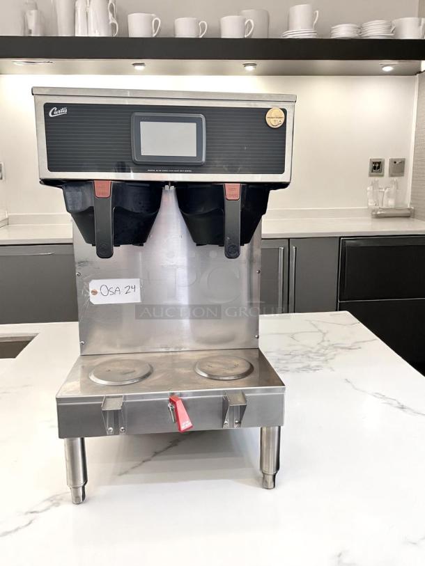 Wilbur Curtis G4GEMT10A1000 dual automatic coffee brewer, 220V, outstanding condition, fully tested and working.