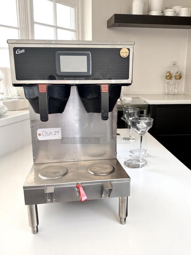 Wilbur Curtis G4GEMT10A1000 dual automatic coffee brewer, 220V, outstanding condition, fully tested, stainless steel body.