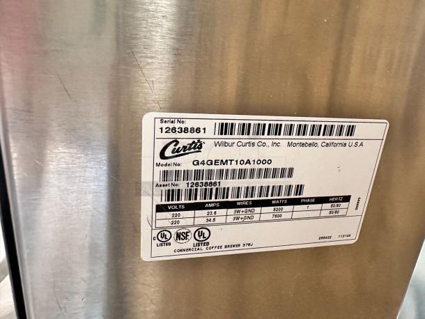 Wilbur Curtis G4GEMT10A1000 Dual Automatic Coffee Brewer, 220V, outstanding condition, labeled serial no. 12638861.