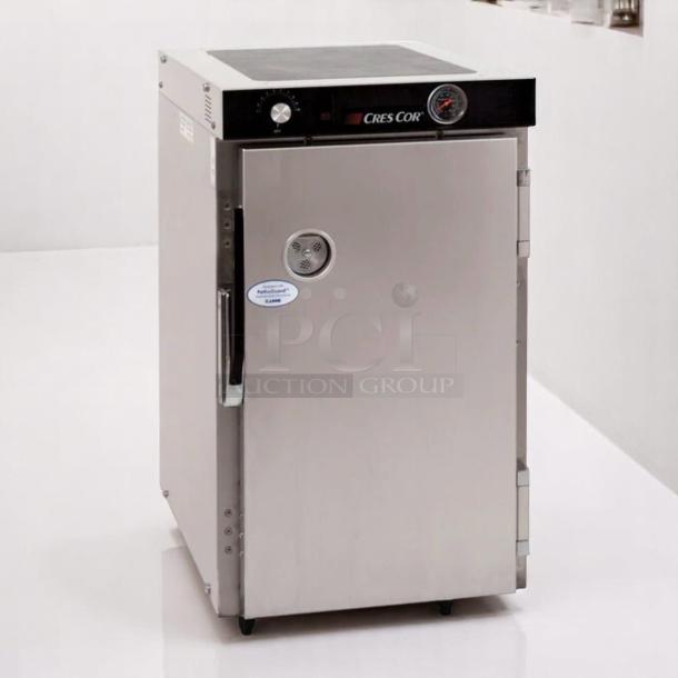 Cres Cor Hot Holding Cabinet, model H137SUA5DB, superb condition, 120V electric, fully tested and working, visible thermostat.