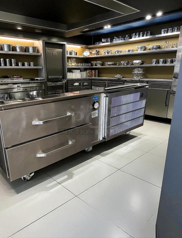 Randell refrigerated chef base, 2-drawer, stainless steel, superb condition, tested and working, with visible temperature gauge.
