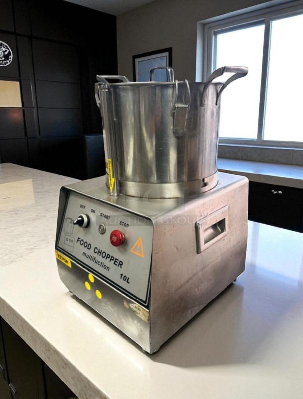 VEVOR MP-FC310 10L food processor in top-tier condition, 1100W, stainless steel, fully tested and working, visible control panel.