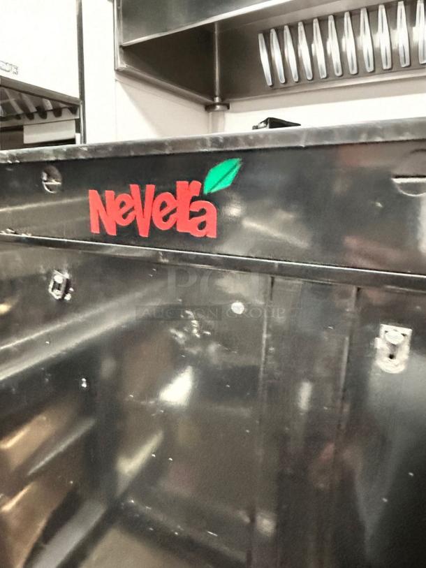 Hussmann DCB-243662 Refrigerated Merchandiser, pristine condition, 36" display, fully tested, 115V, cooling efficiently.