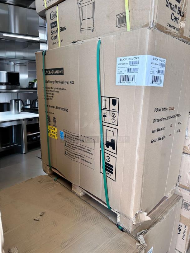 Brand New Black Diamond BDGF-ES35/NG 35 lb Energy Star Gas Fryer, factory-sealed box, natural gas.