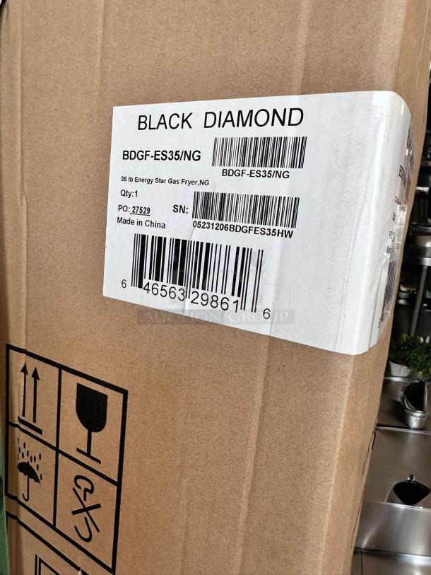 Factory sealed Black Diamond BDGF-ES35/NG, 35 lb Energy Star gas fryer, natural gas. Label indicates model and origin.