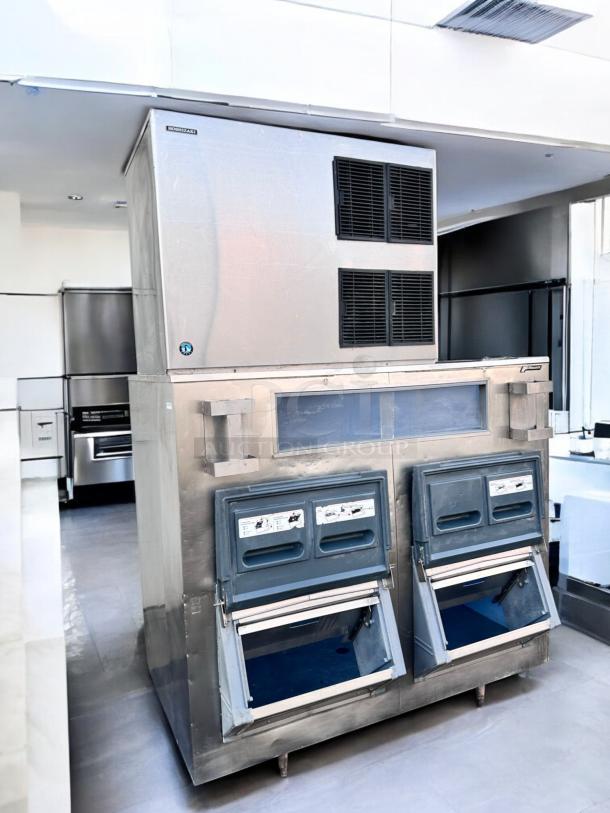 Hoshizaki KM-1900SAJ3 ice maker with double bin, 208-230V, stainless steel, fully tested, in outstanding condition.