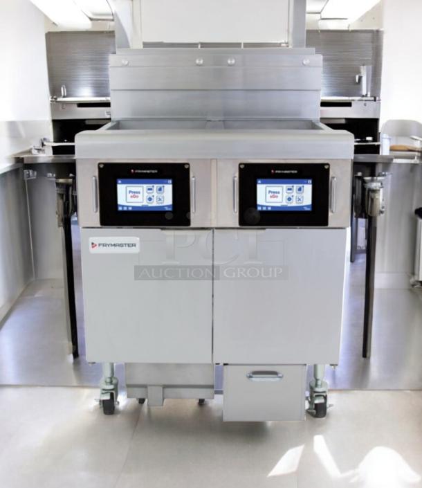 Frymaster FPGL230CA 2-bay gas fryer in superb condition with SMART4U touchscreen control, natural gas, fully tested, working.