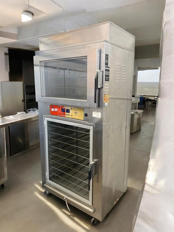 Immaculate NU-VU SUB-123P Oven-Proofer Combo, 208V 3Ph, stainless steel, glass doors, tested, excellent condition.