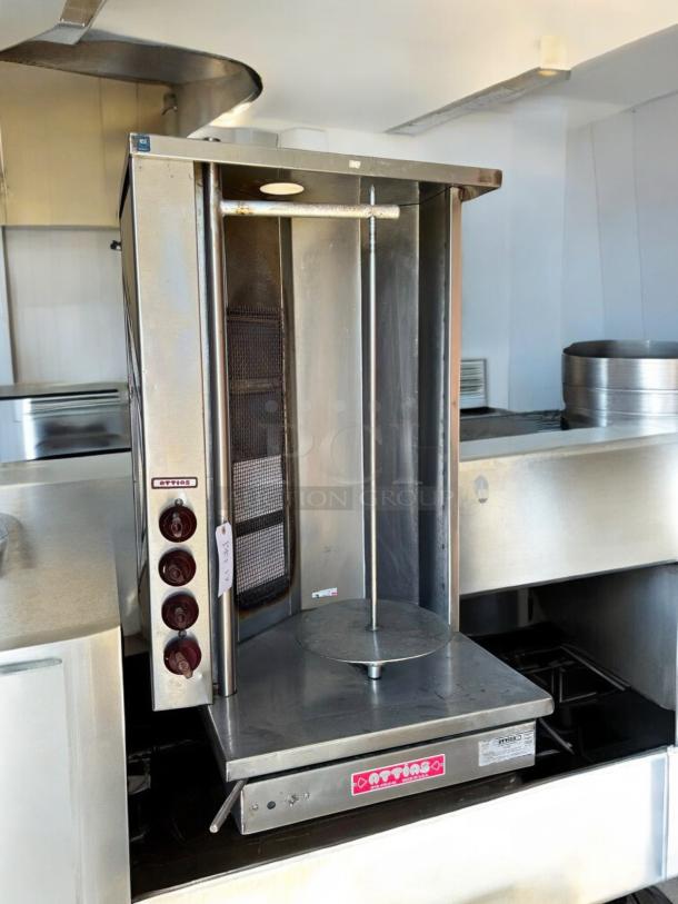 Attias S4Y-4 Gyro Machine; gas vertical broiler, excellent condition, labeled "Attias"; Made in USA; fully tested.