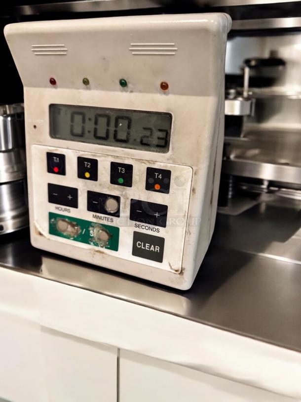 LIKE-NEW FMP 151-7501 4-Channel Digital Kitchen Timer, battery-operated, tested and working, slight wear visible.