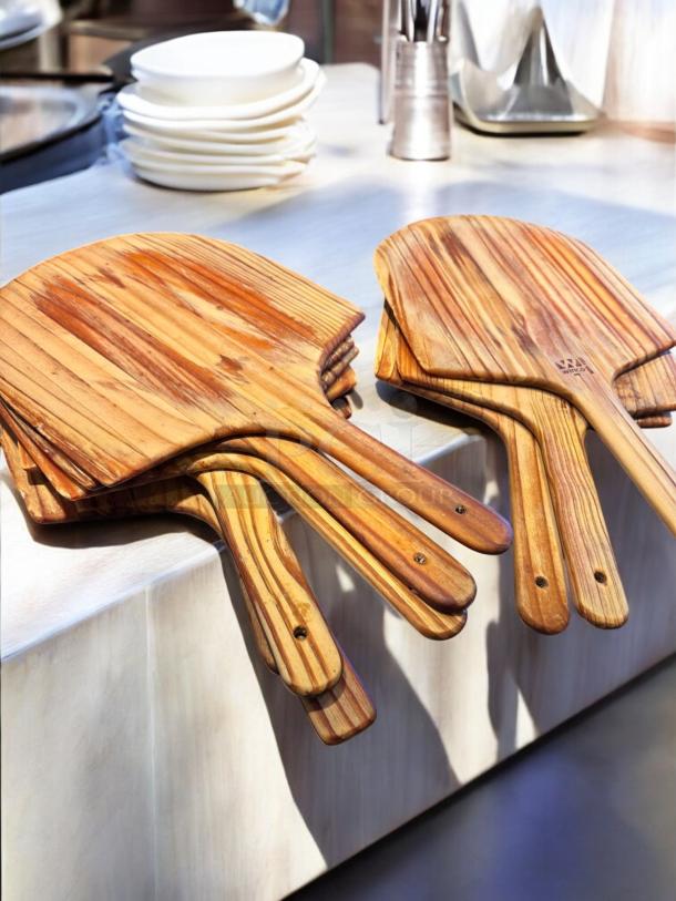 Like-new Winco WPP-1222 wooden pizza peels, 22" blade, 12" handle, premium natural finish, quantity 8, fully inspected.