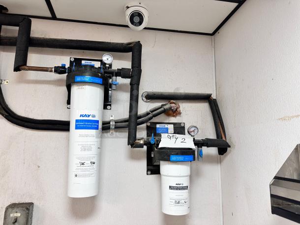 KAY/ECOLAB QSR Water Filtration System, dual unit with 2 KAY-TO20 cartridges. Superb condition, visible filtration labels.