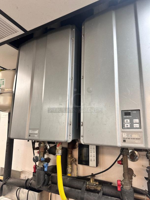 Rinnai RUC98iN tankless water heater, superb condition, natural gas, fully tested and working, visible control panel.