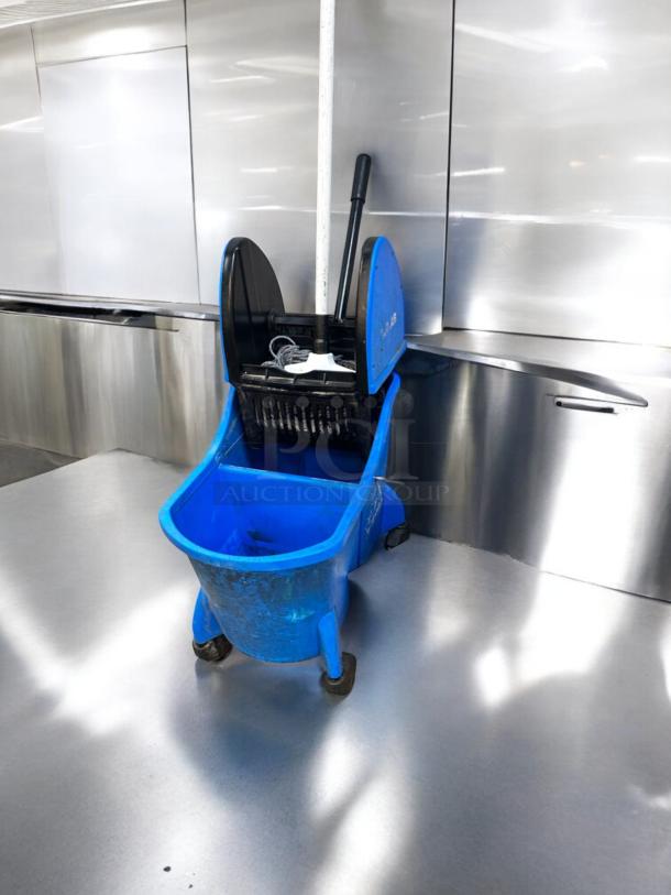ECOLAB Dual-Compartment Mop Bucket & Wringer in great condition, commercial-grade, fully tested, with visible branding.
