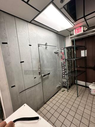 Kolpak Walk-In Cooler/Freezer Combo, Model 4010130519DR25, 12'6" x 9'0" x 8'4", outstanding used condition, fully functional.