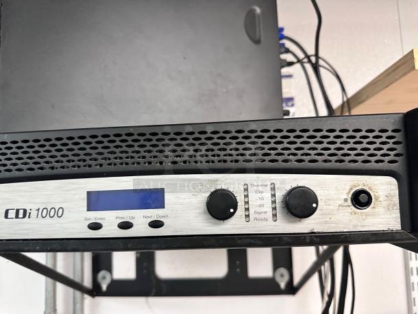Crown CDi 1000 2-channel power amplifier, 500W @ 4 Ohms, tested and working, great condition, control knobs and LCD display.