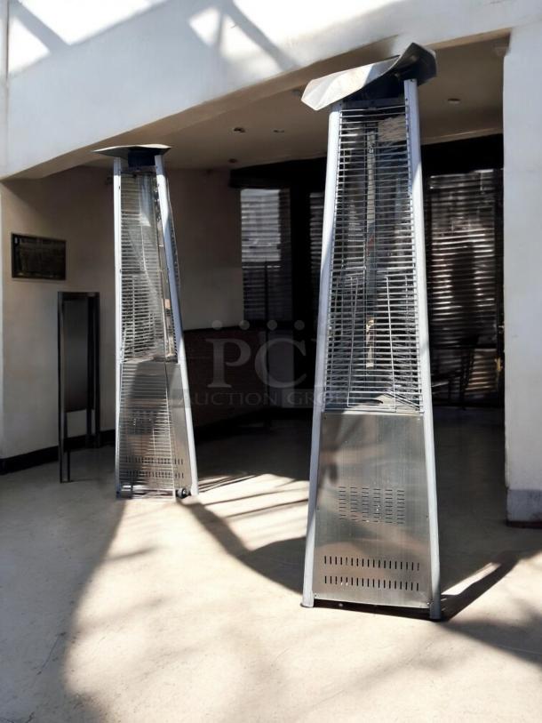 Outdoor pyramid patio heater, Hiland HLDS01-CGTSS model, in excellent condition. Propane-fueled, fully tested.
