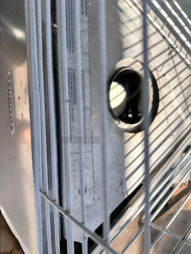 Hiland HLDS01-CGTSS outdoor pyramid patio heater, stainless steel, propane-powered, excellent condition, fully tested.