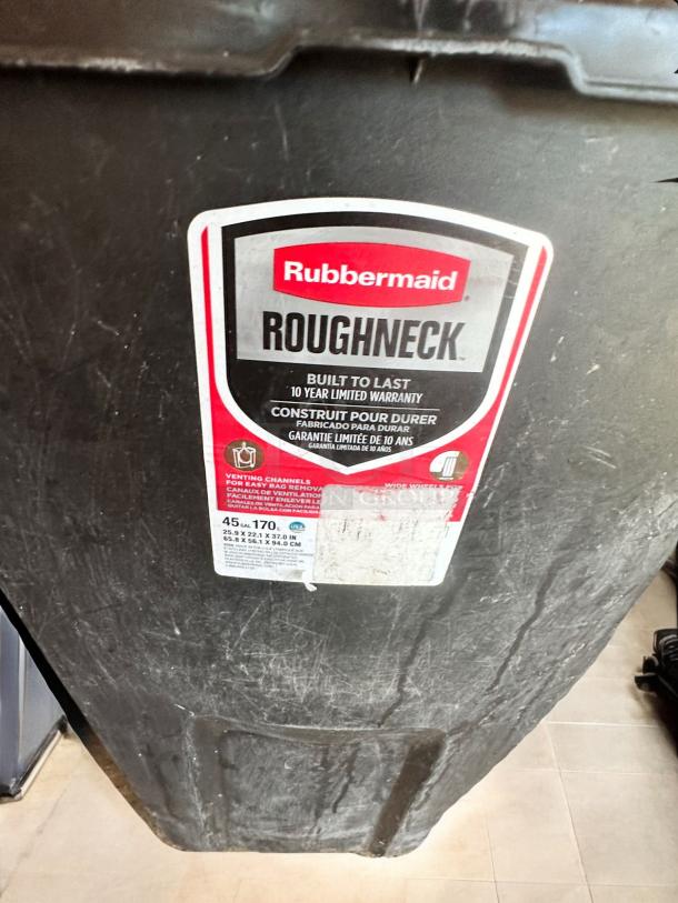 Rubbermaid Roughneck 45 Gal commercial trash can, heavy-duty plastic, venting channels, smooth transport wheels, label shows 10-year warranty.