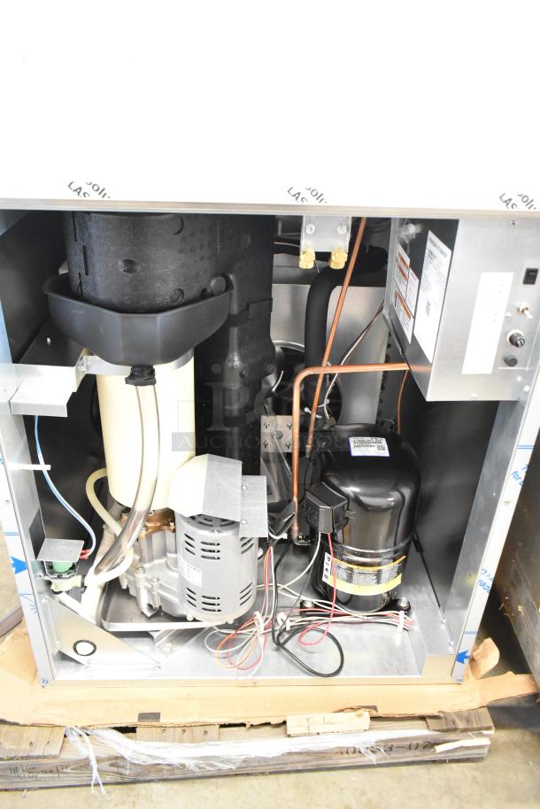 BRAND NEW Hoshizaki F-1501MAJ-C cubelet ice machine, stainless steel, 2023 model, 1327 lb. capacity, 208-230V, 1 phase.