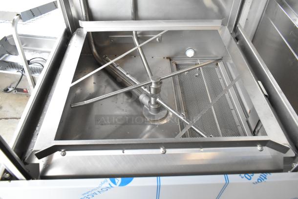 BRAND NEW 2024 Jackson Tempstar stainless steel commercial dishwasher, electric booster, 208-230-460V, 3 phase, scratch and dent.
