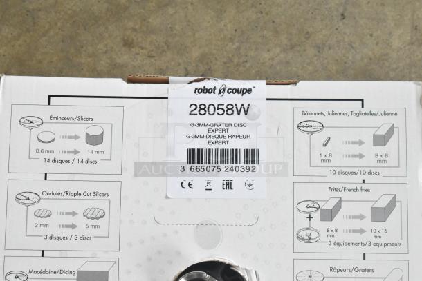 Brand new Robot Coupe R 702 food processor with 28064W slicing disc, 29246 cleaning kit, 28058 grating disc. 3 Phase, 208-240V.