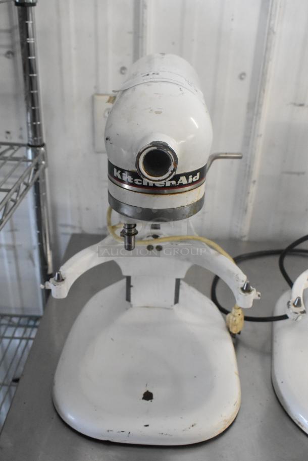 KitchenAid KSM5OP/KM25G metal 5-quart dough mixer, white, 115V, used condition with visible wear and KitchenAid label.