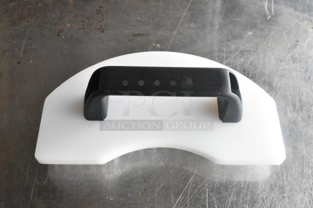 BRAND NEW VCC08/VCD08 Varicut Dice Cleaner with white base and black handle, durable material, perfect condition.