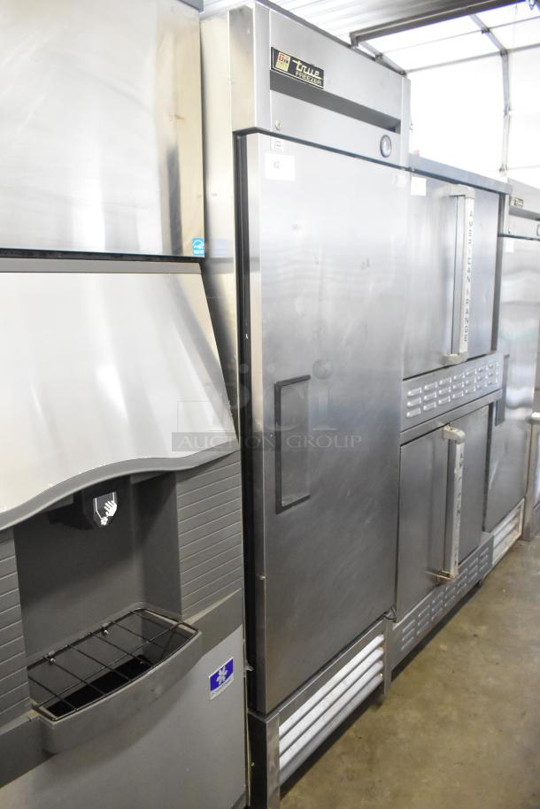 True T-23F stainless steel commercial freezer, single door, reach-in, 115 volts, 1 phase, model T-23F, in used condition.