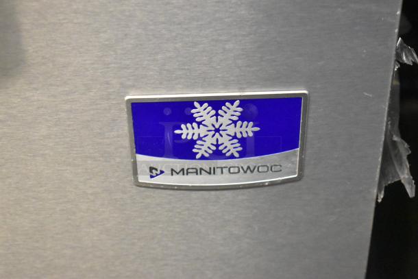 Scotsman Prodigy C0530SW-1C stainless steel ice head on Manitowoc ice bin. Features 115 volts, 1 phase.