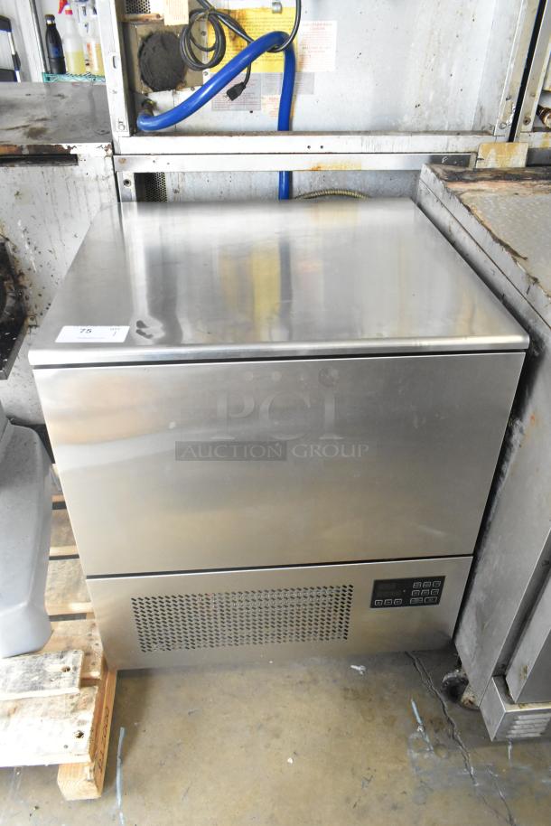 BRAND NEW! KoolMore KM-CBLC-5 stainless steel single door undercounter blast chiller, 110-120V, scratch and dent condition.