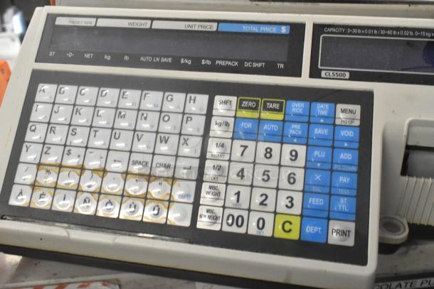 CAS CL5500-B Metal Countertop Food Portioning Scale, 120 Volts, digital display, multiple function keys, good condition.