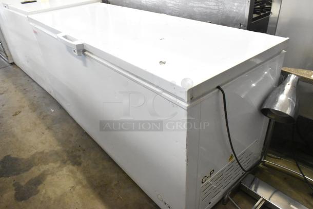 Galaxy 177CF20HC metal chest freezer with hinge lid, 115 volts, 1 phase. Some surface marks, otherwise in good condition.