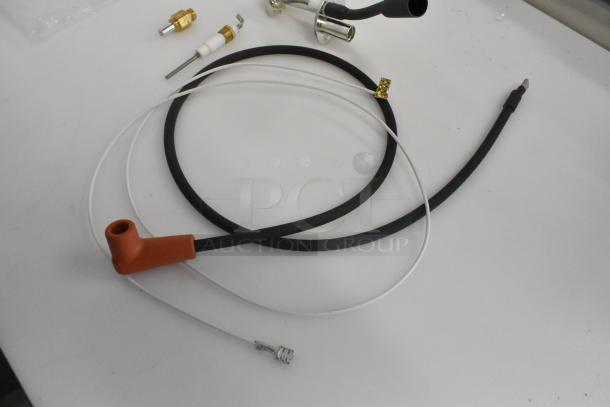BRAND NEW Blodgett 56463 Pilot Nat Gas Kit. Minor scratches. Includes hoses and connectors. Model HP56463 by Choice.