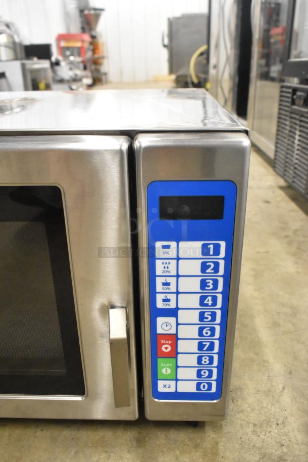 BRAND NEW SCRATCH AND DENT! 2025 Solwave SWA21T stainless steel commercial microwave, push button controls, 208/240V, 1 phase.