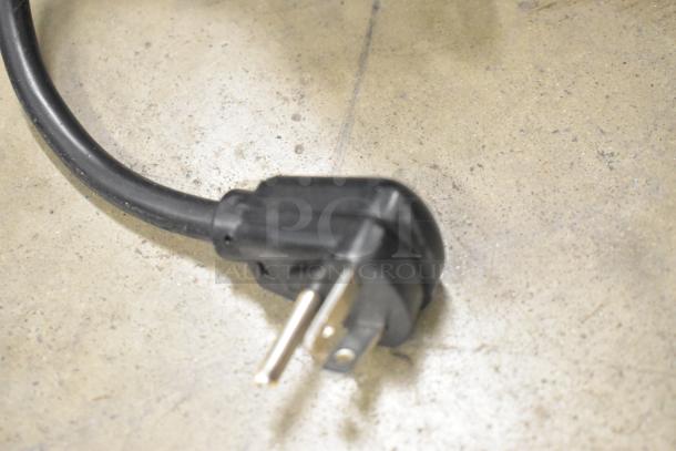 Power cord for 2025 Solwave SWA21T Ameri-Series Medium-Duty Commercial Microwave, 208/240V, 1 Phase.