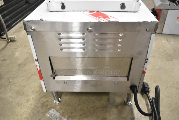 Brand new Avantco 184T140 conveyor toaster with slight scratches. Stainless steel, 10" wide, 3” opening, 120V.