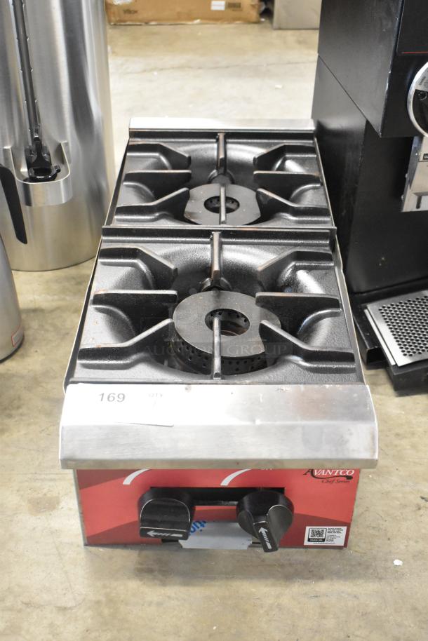 Brand new Avantco 177CAGR212 12" 2-burner stainless steel gas range, 50,000 BTU, scratch and dent condition.