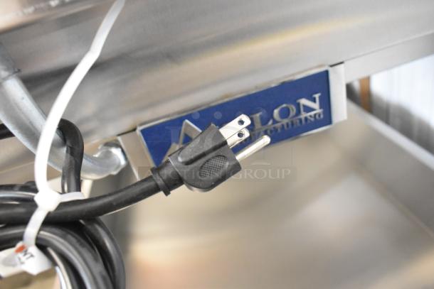BRAND NEW Avalon AFG34T-H 24" x 34" stainless steel heated donut glazer with under shelf, commercial casters and 120V plug.