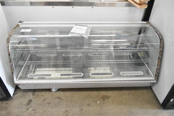 Brand new KoolMore CDC-8C-WH countertop display fridge, white, 8 cu. ft., 115V, 1 Phase. Some scratch and dent marks.